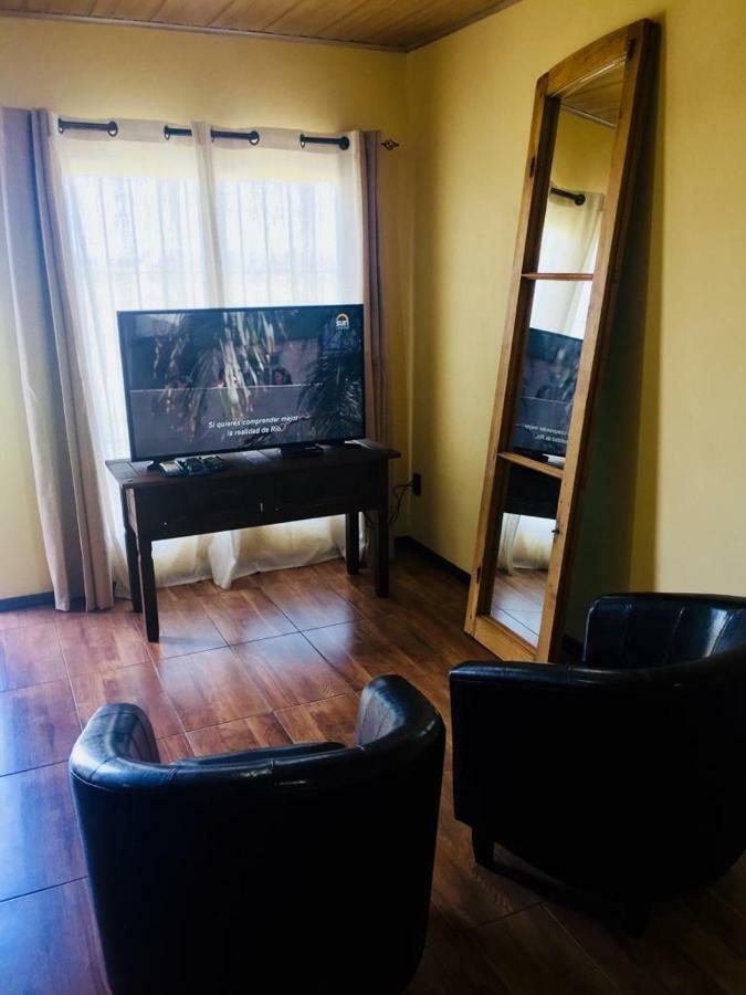 Hospedaje “ El Segoviano “ كارميلو المظهر الخارجي الصورة